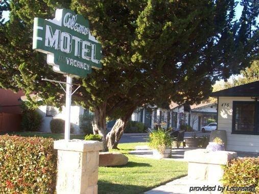 Alamo Motel 2*