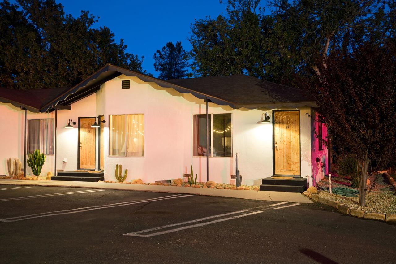 Motel Alamo 2*